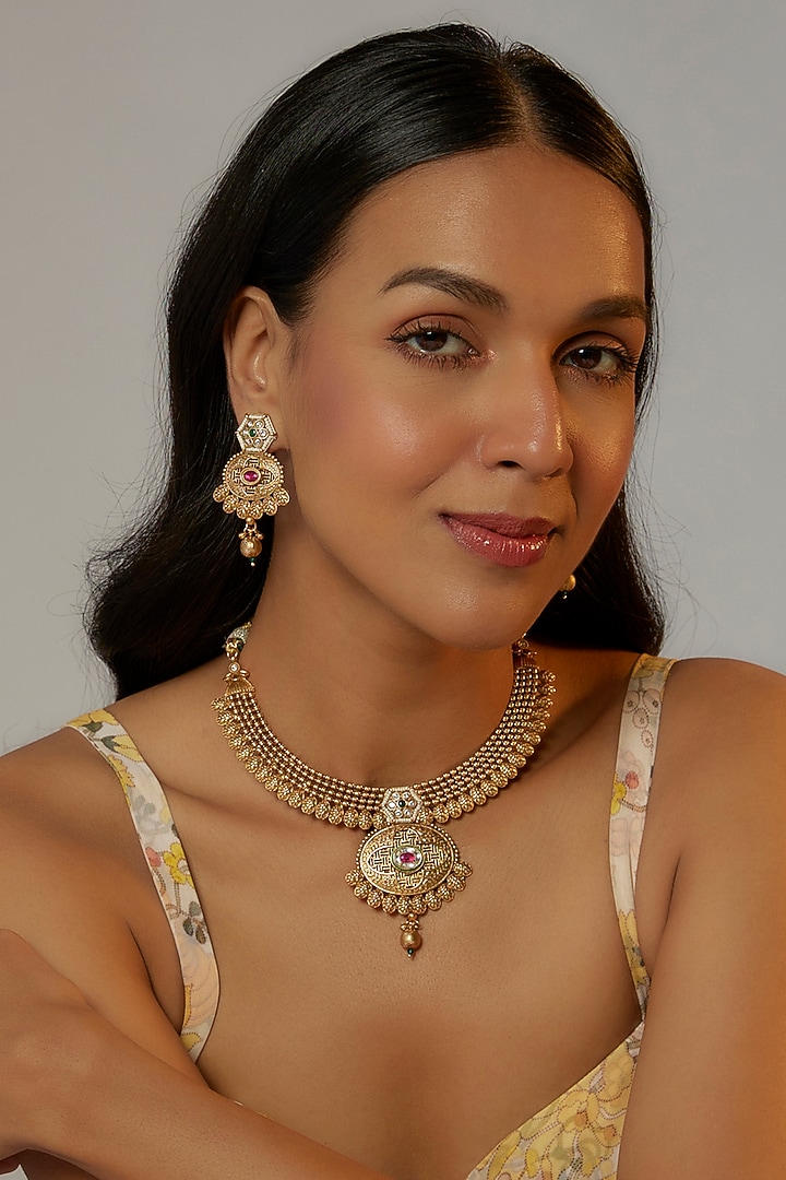 Gold Finish Kundan Polki Temple Necklace Set With Multi-Colored Stones by VASTRAA Jewellery at Pernia's Pop Up Shop
