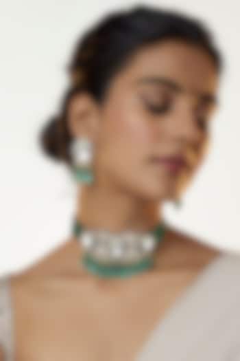Two Tone Finish Kundan Polki & Green Stone Choker Necklace Set by VASTRAA Jewellery at Pernia's Pop Up Shop
