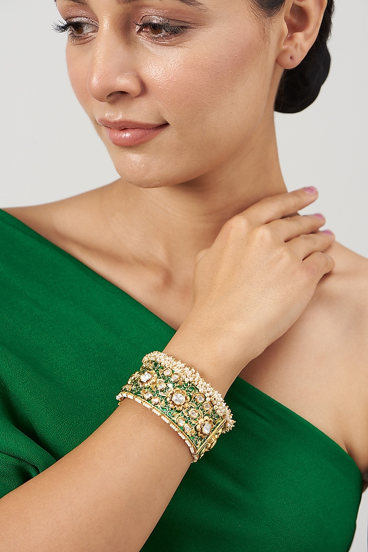 Gold Finish Kundan Polki & Emerald Green Synthetic Stone Bangle by VASTRAA Jewellery at Pernia's Pop Up Shop