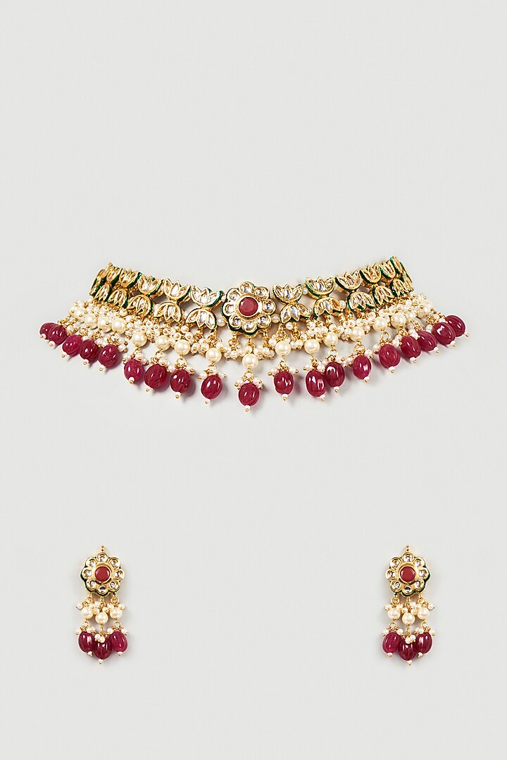 Gold Finish Kundan Polki & Red Beaded Choker Necklace Set by VASTRAA Jewellery at Pernia's Pop Up Shop