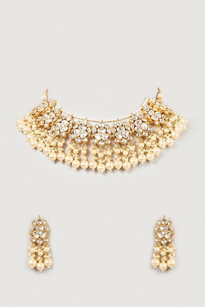 Gold Finish Kundan Polki & Pearl Choker Necklace Set by VASTRAA Jewellery at Pernia's Pop Up Shop