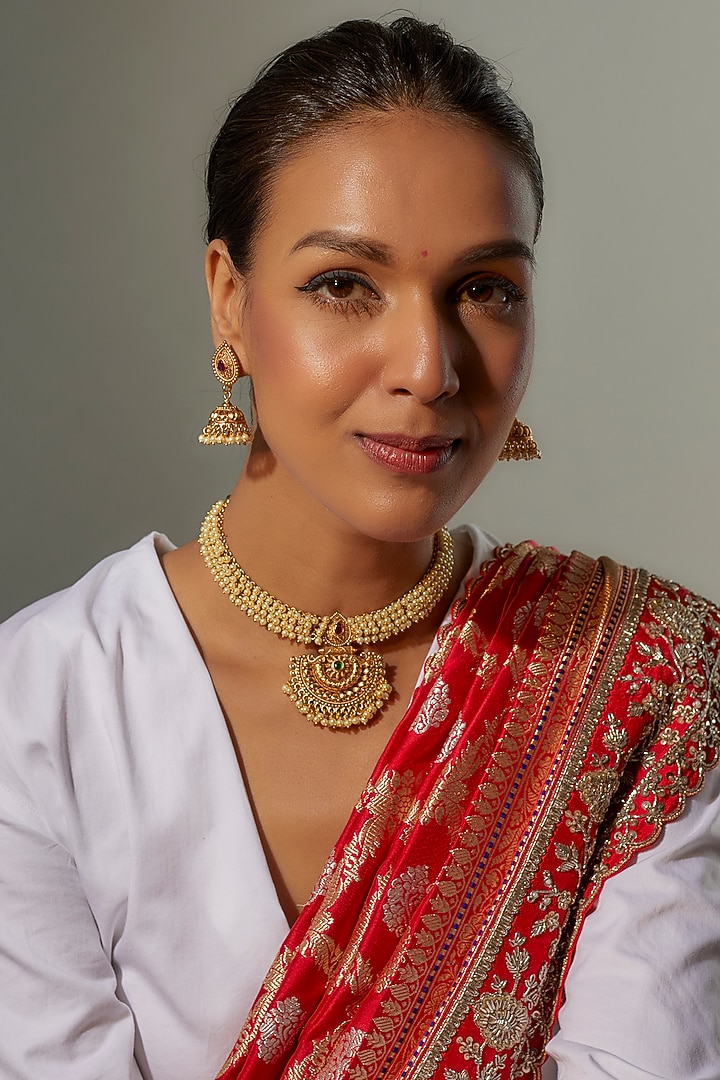 Gold Finish Pearl Temple Necklace Set by VASTRAA Jewellery at Pernia's Pop Up Shop
