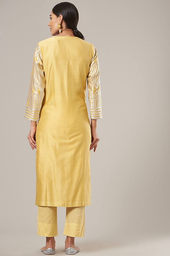 Yellow Embroidered Kurta Set by Vibrance by Ananya at Pernia's Pop Up Shop
