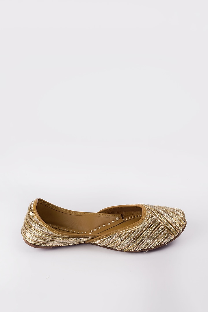 Gold & Silver Zari Embroidered Juttis by Vareli Bafna Designs at Pernia's Pop Up Shop