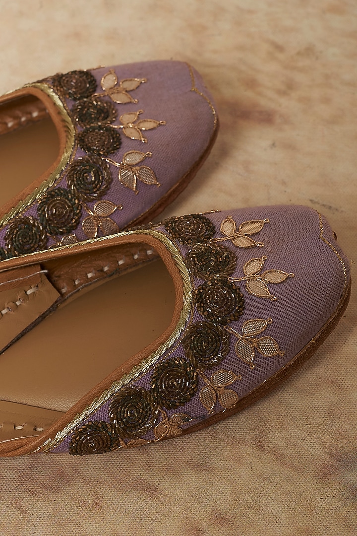 Purple Embroidered Juttis by Vareli Bafna Designs at Pernia's Pop Up Shop