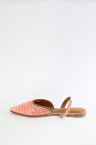 Papaya Peach Bandhani Printed Flats by Vareli Bafna Designs