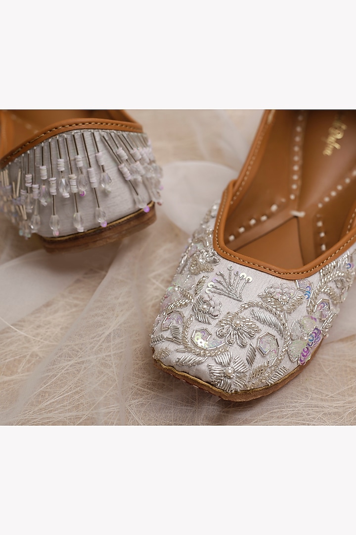 Silver Zardosi Embroidered Juttis by Vareli Bafna Designs at Pernia's Pop Up Shop