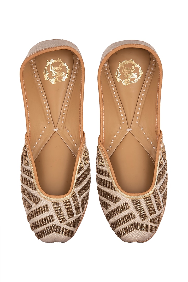 Silver Cutdana Embroidered Juttis by Vareli Bafna Designs at Pernia's Pop Up Shop