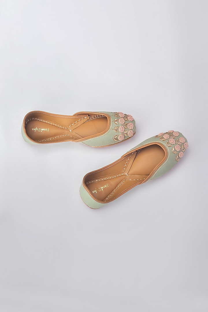 Green French Knot Embroidered Juttis by Vareli Bafna Designs at Pernia's Pop Up Shop