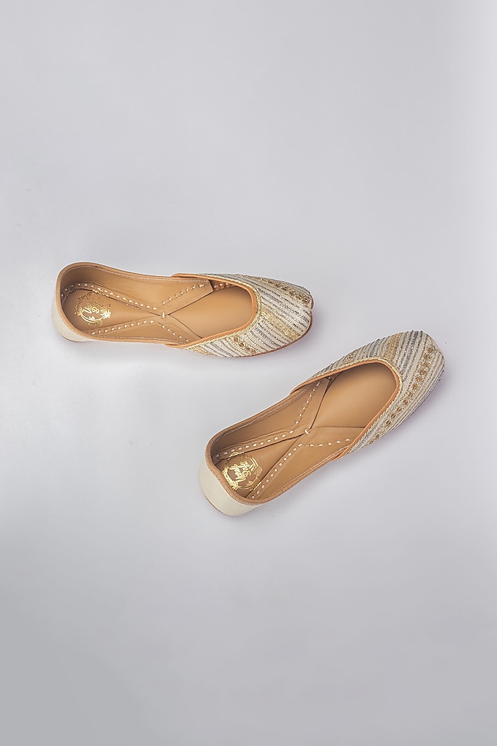 Silver Sequins Embroidered Juttis by Vareli Bafna Designs at Pernia's Pop Up Shop