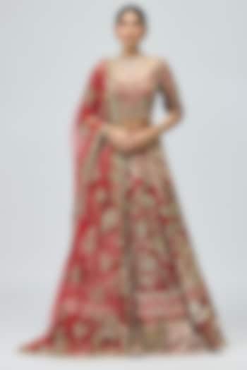 Red Raw Silk Dabka Handwork Bridal Lehenga Set by Varun Bahl at Pernia's Pop Up Shop