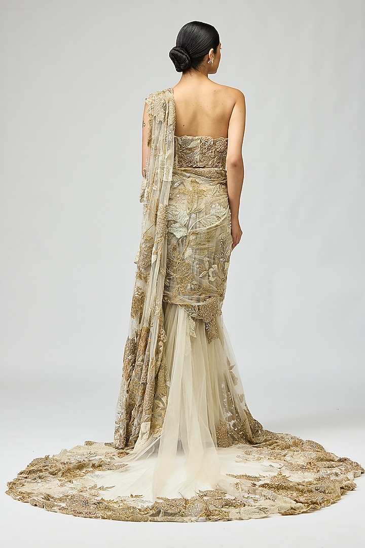 Ivory Mono Net Patchwork Bridal Saree Set by Varun Bahl at Pernia's Pop Up Shop