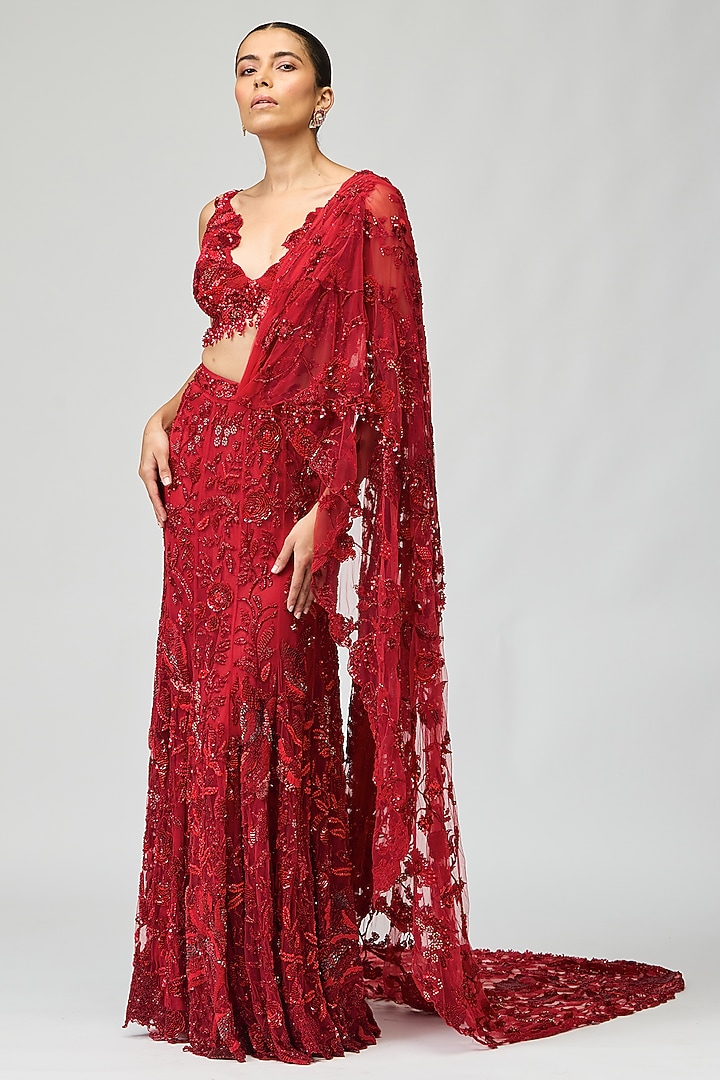Red Mono Net Cutdana Embellished Bridal Saree Set by Varun Bahl at Pernia's Pop Up Shop