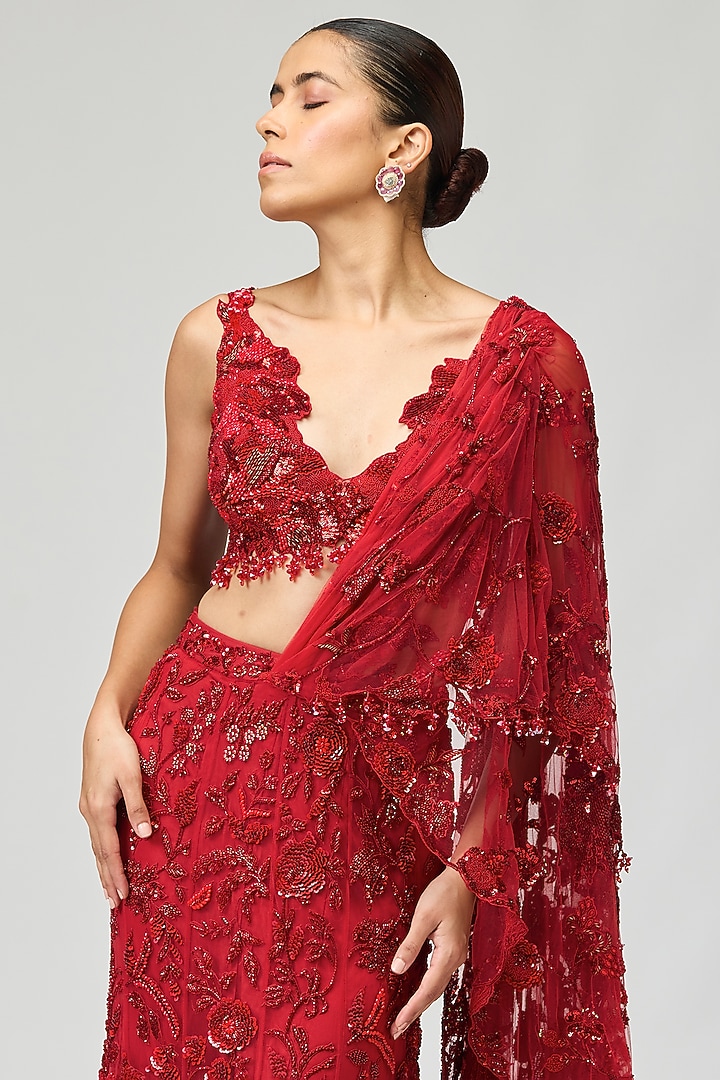 Red Mono Net Cutdana Embellished Bridal Saree Set by Varun Bahl at Pernia's Pop Up Shop