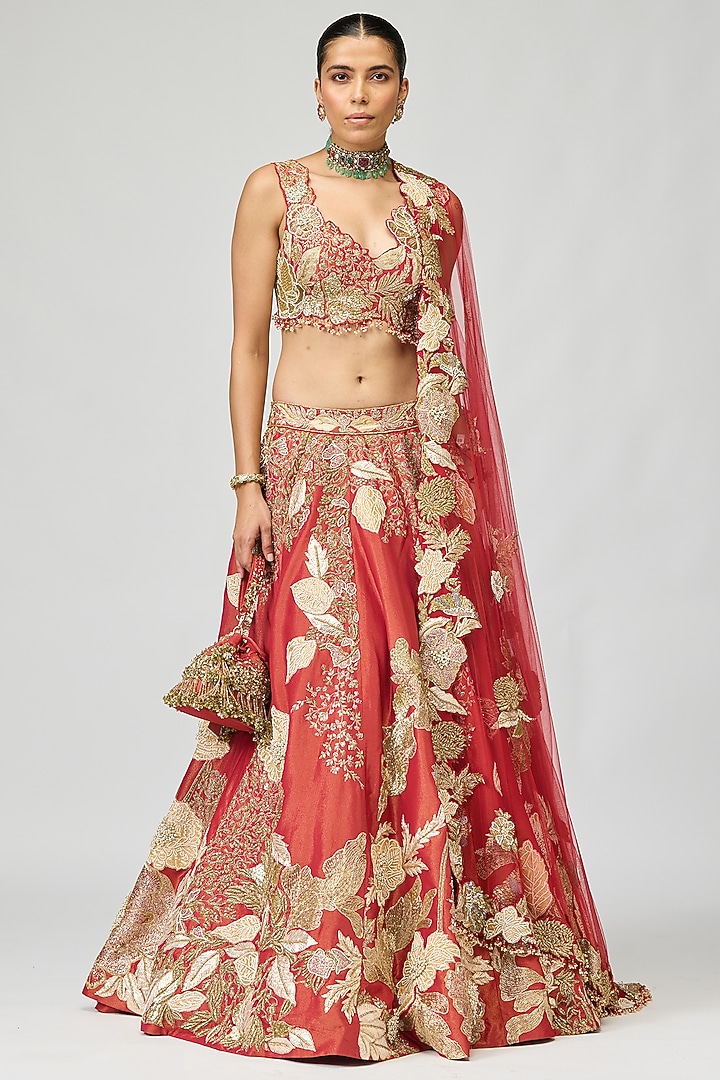 Red Viscose Tissue Dabka Embroidered Bridal Lehenga Set by Varun Bahl at Pernia's Pop Up Shop
