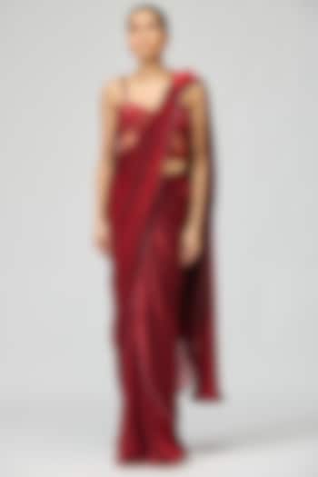 Red Organza Cutdana Embroidered Wedding Saree Set by Varun Bahl at Pernia's Pop Up Shop