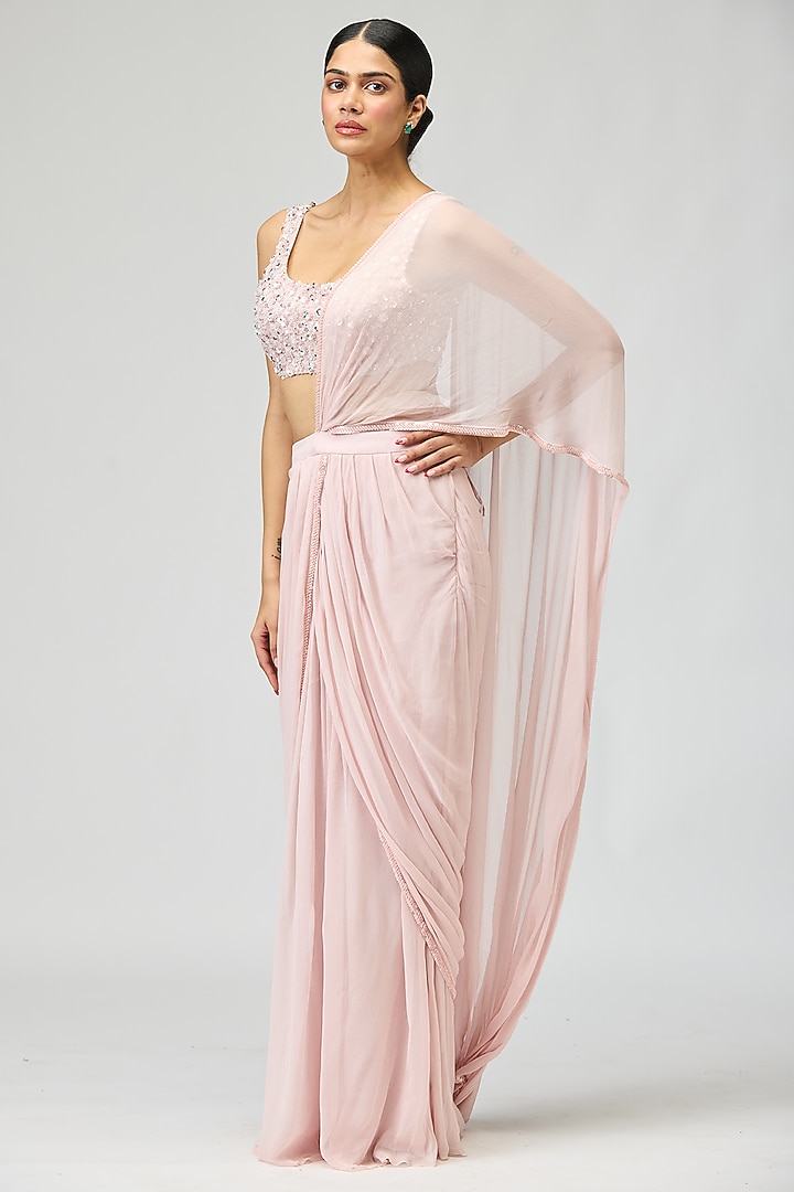 Light Pink Silk Chiffon Beadwork Wedding Saree Set by Varun Bahl at Pernia's Pop Up Shop