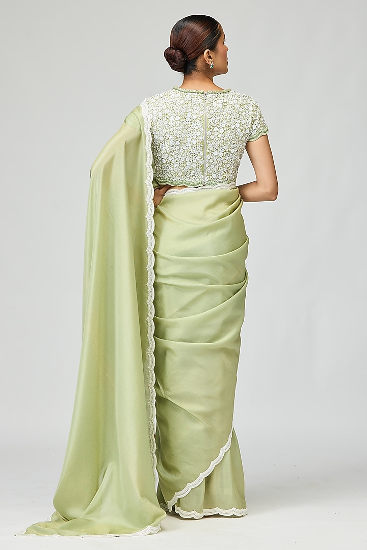 Green Viscose Tissue Beadwork Wedding Saree Set by Varun Bahl at Pernia's Pop Up Shop