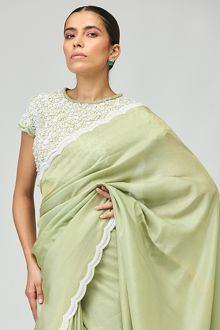 Green Viscose Tissue Beadwork Wedding Saree Set by Varun Bahl at Pernia's Pop Up Shop