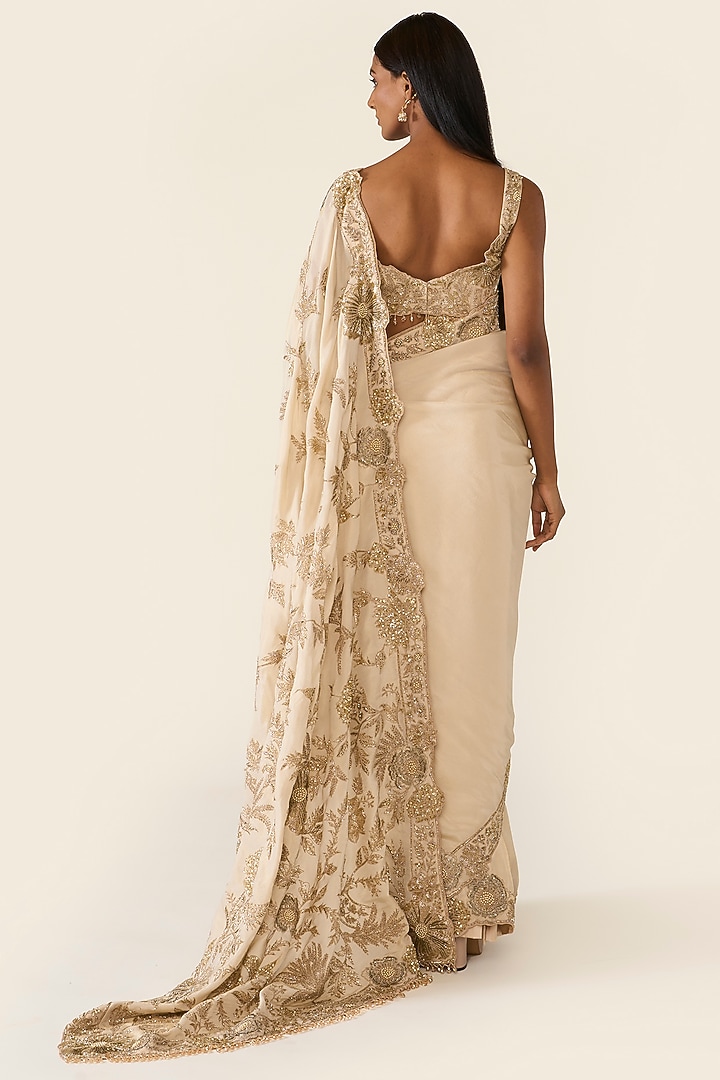 Golden Lurex Cutdana & Sequins Embellished Bridal Saree Set by Varun Bahl at Pernia's Pop Up Shop