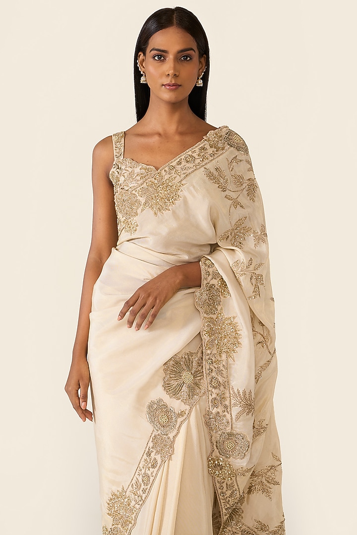 Golden Lurex Cutdana & Sequins Embellished Bridal Saree Set by Varun Bahl at Pernia's Pop Up Shop