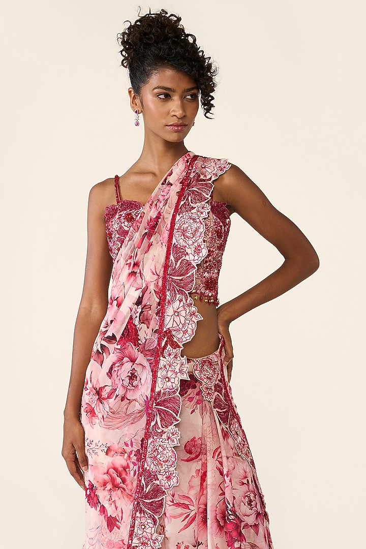 Pink Georgette Printed & Sequins Embroidered Draped Reception Saree Set by Varun Bahl at Pernia's Pop Up Shop