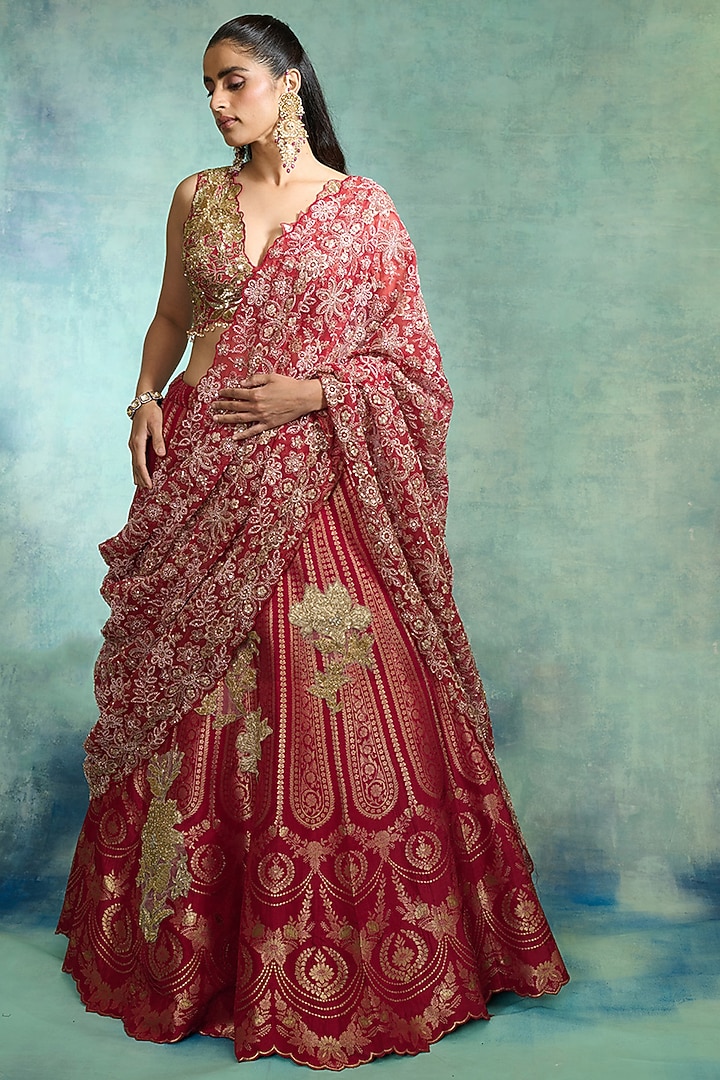 Red Brocade Embellished Bridal Lehenga Set by Varun Bahl at Pernia's Pop Up Shop