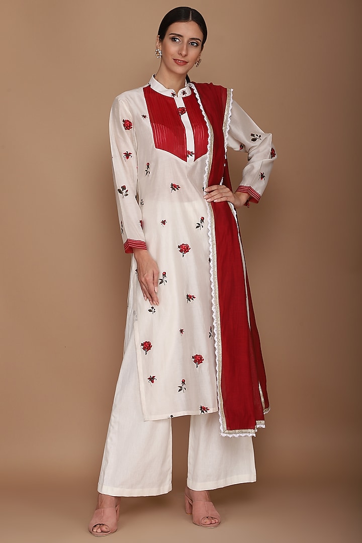 Ivory & Red Embroidered Kurta Set by Varun Bahl