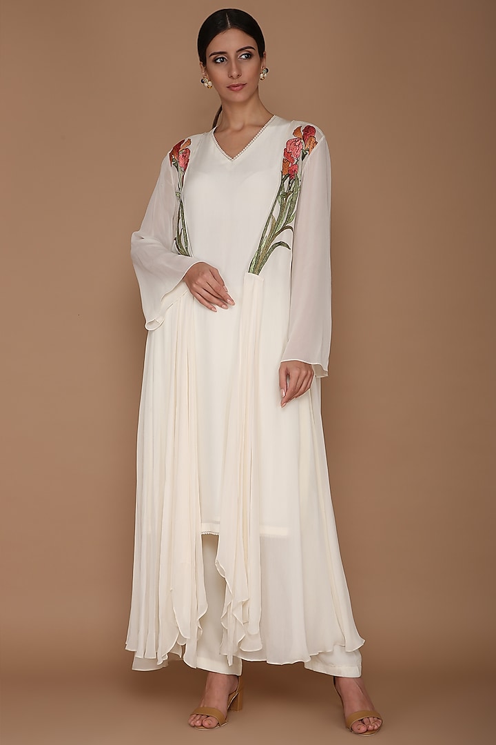 Ivory Kurta With Pants & Embroidered Cape by Varun Bahl