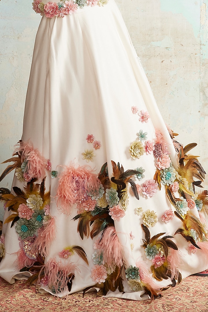 Ivory Chanderi Embellished Bridal Lehenga Set by Varun Bahl at Pernia's Pop Up Shop