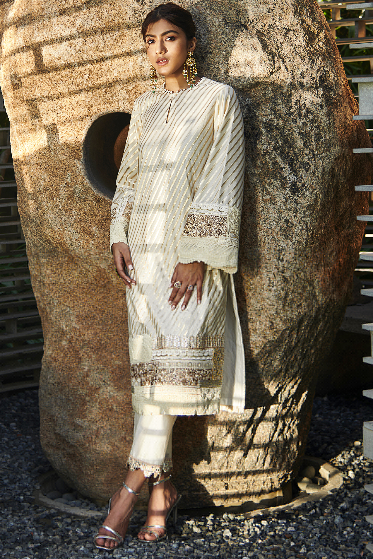 Ivory & Gold Chanderi Kurta Set by Varun Bahl at Pernia's Pop Up Shop