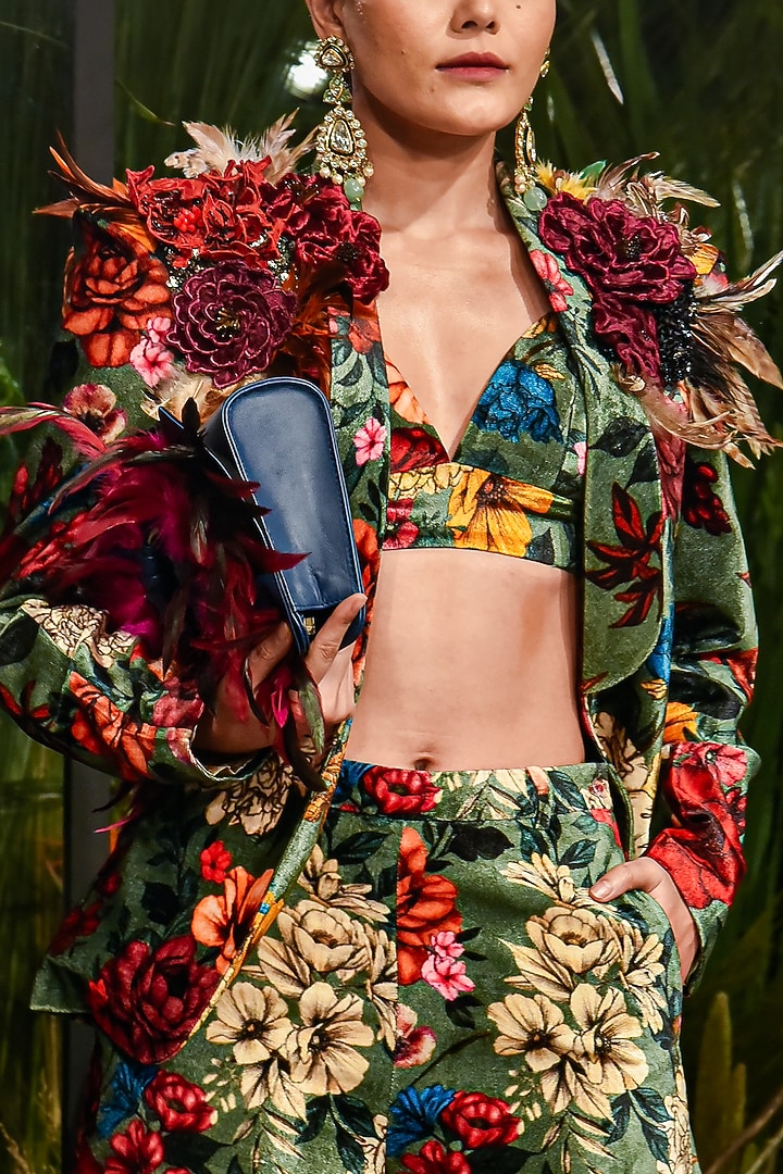 Green Embroidered Jacket Set by Varun Bahl at Pernia's Pop Up Shop