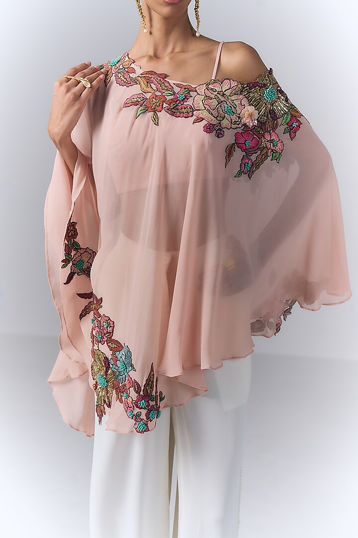 Peach Georgette Hand Embroidered Kaftan Set by Varun Bahl at Pernia's Pop Up Shop