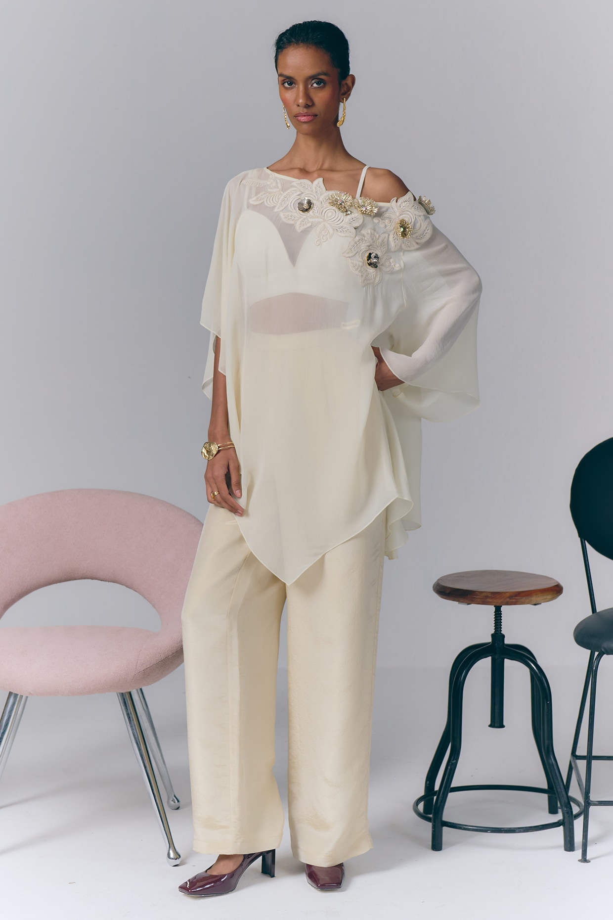 Varun Bahl Ivory Georgette Metallic Embellished Asymmetrical kaftan Set