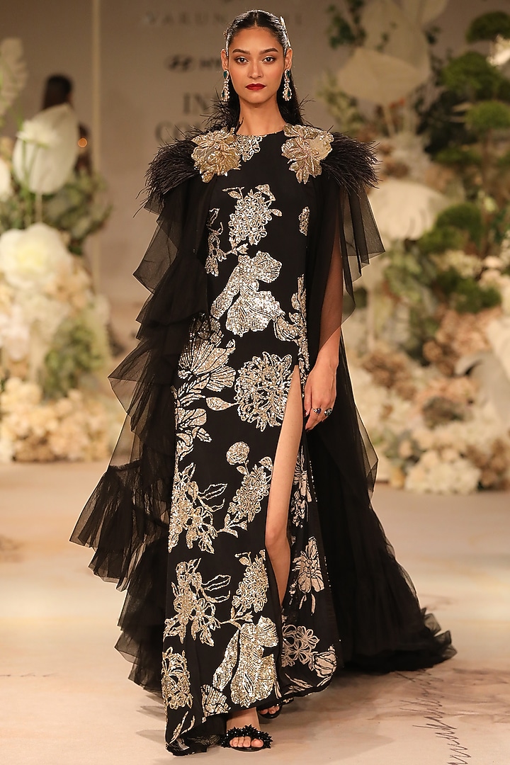 Black Crepe & Georgette Printed Bridal Gown With Cape by Varun Bahl at Pernia's Pop Up Shop