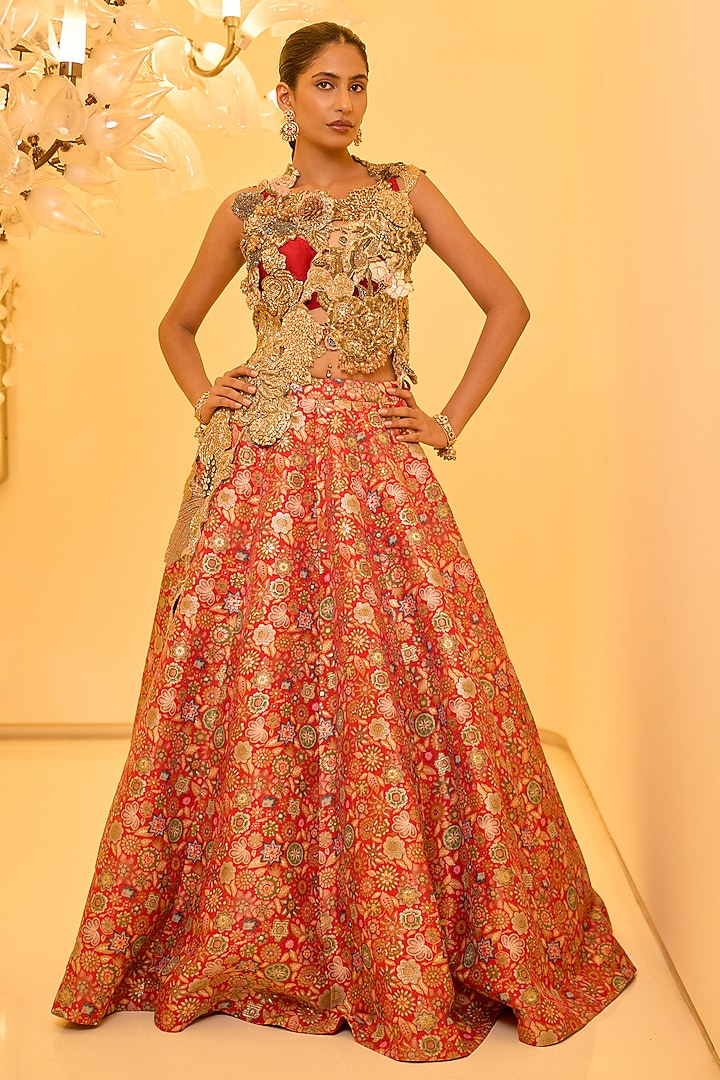 Red Brocade Flared Skirt Set by Varun Bahl at Pernia's Pop Up Shop