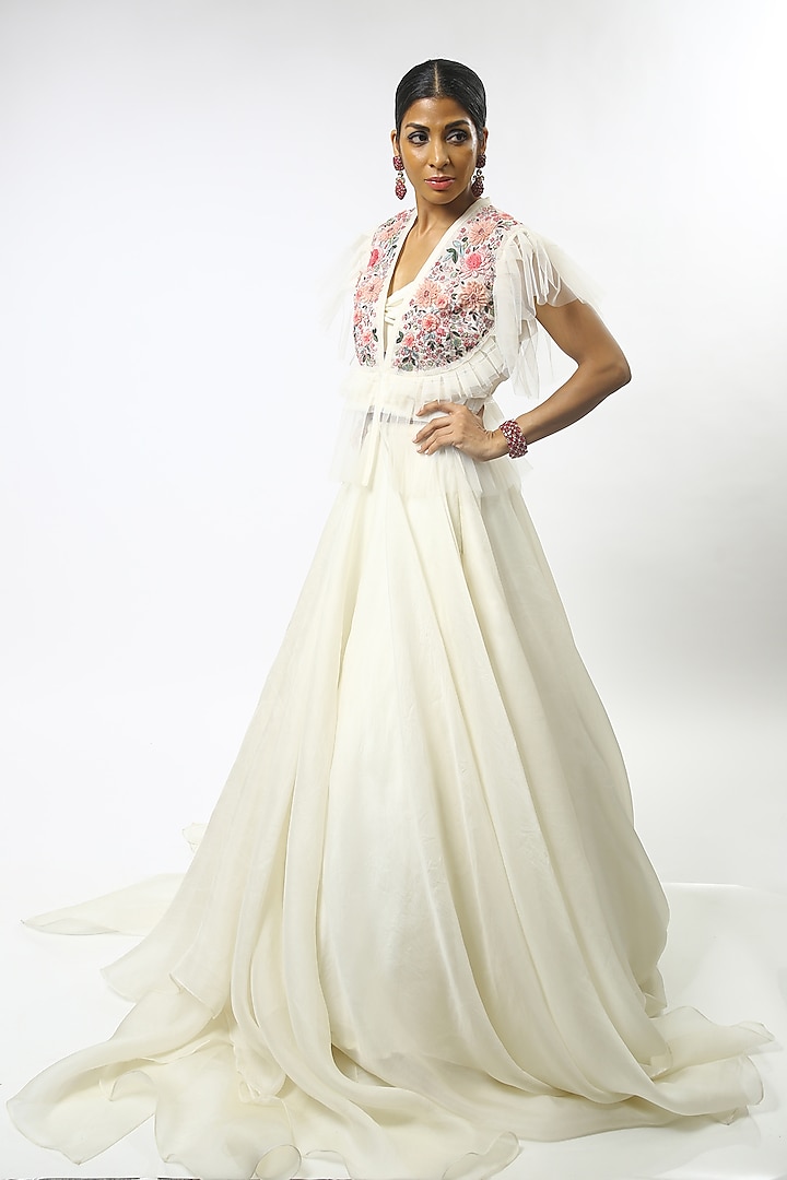 Ivory Floral Embroidered Lehenga Set by Varun Bahl