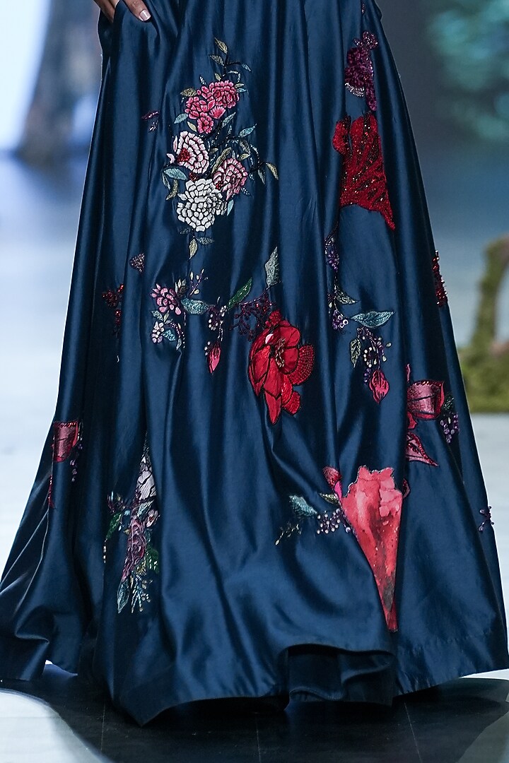 Midnight Blue Chanderi & Velvet 3D Floral Embroidered Bridal Lehenga Set by Varun Bahl at Pernia's Pop Up Shop