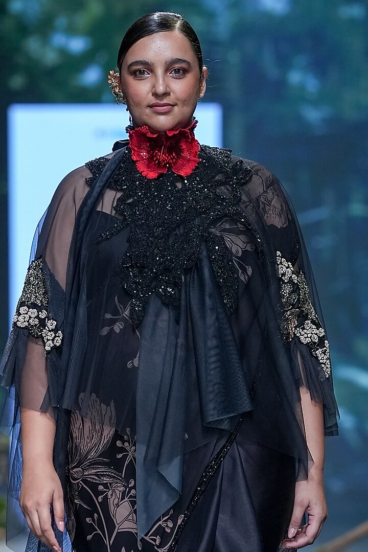 Black Net & Lurex Printed Jacket Bridal Saree Set by Varun Bahl at Pernia's Pop Up Shop