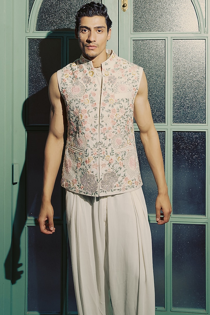 Ivory Modal Dupion Bundi Jacket by Varun Bahl Men at Pernia's Pop Up Shop