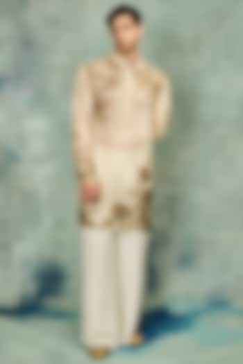 Beige Organza Embroidered Kurta Set by Varun Bahl Men at Pernia's Pop Up Shop