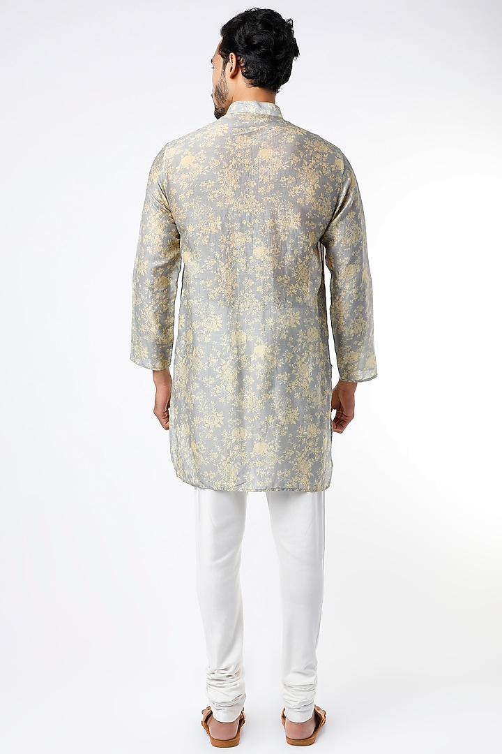 Grey Chanderi Kurta Set by Varun Bahl Men at Pernia's Pop Up Shop