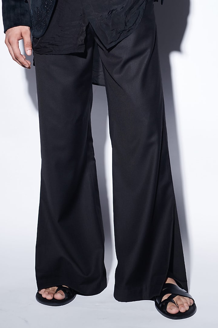 Black Organza Embroidered Trousers Set by Varun Bahl Men at Pernia's Pop Up Shop