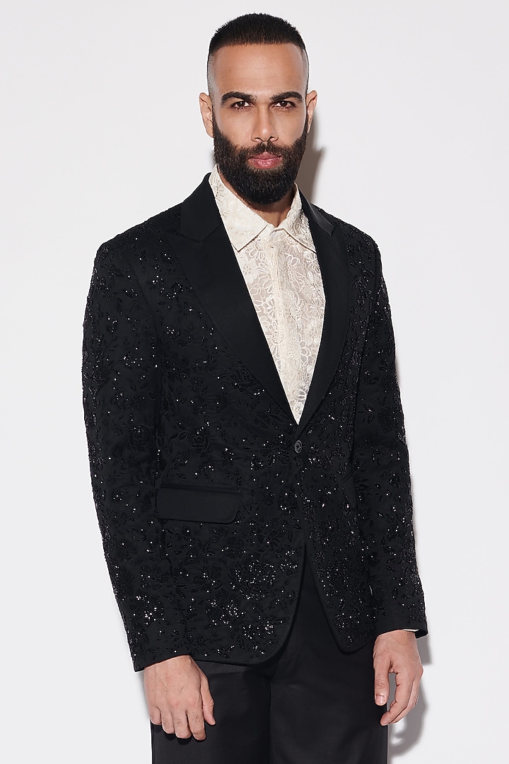 Black Suiting Fabric & Organza Cutdana Embroidered Tuxedo Set by Varun Bahl Men at Pernia's Pop Up Shop
