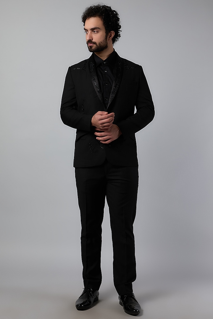 Black Suiting Fabric Cutdana Embroidered Tuxedo Set by Varun Bahl Men