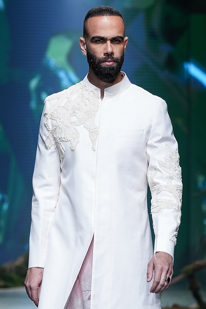 Ivory Suiting Hand Embellished Groom Sherwani Set by Varun Bahl Men at Pernia's Pop Up Shop