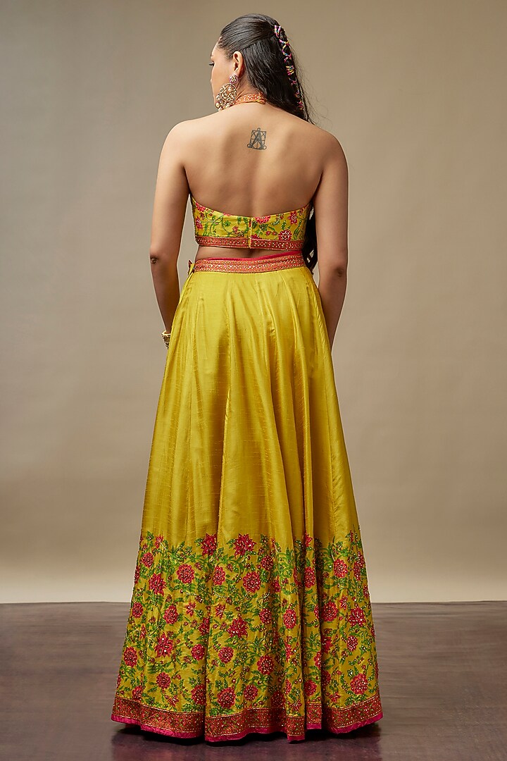 Lemon Yellow Raw Silk Printed & Embroidered Wedding Lehenga Set by Vidhi By A La Mode at Pernia's Pop Up Shop