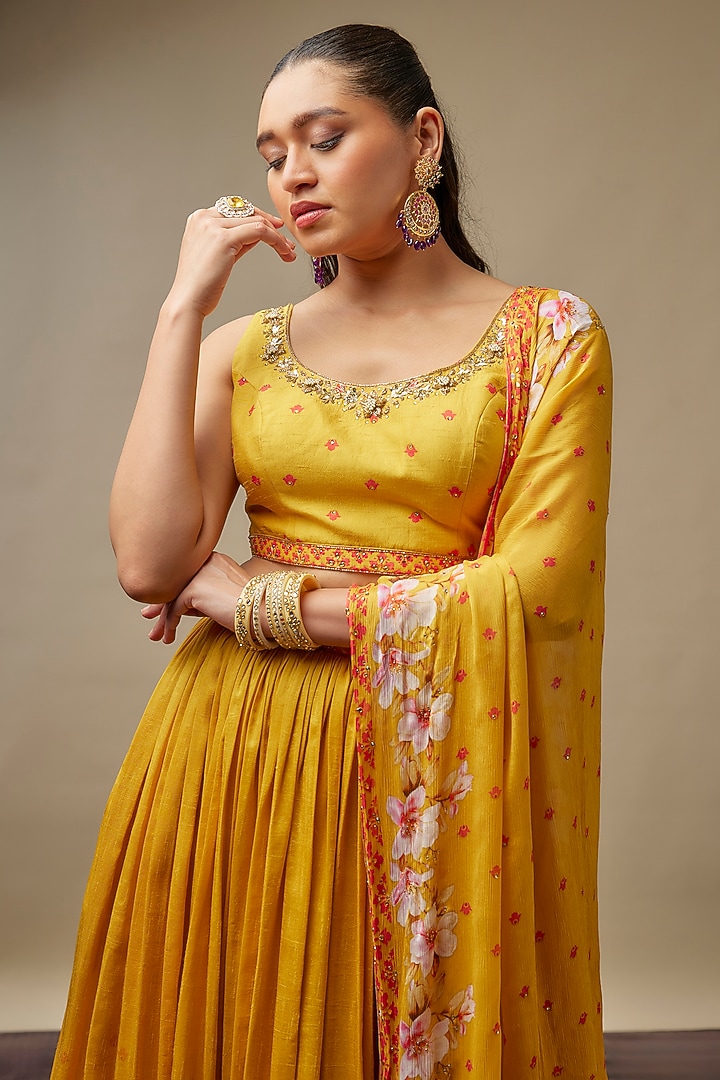 Mango Yellow Raw Silk Printed & Embroidered Wedding Lehenga Set by Vidhi By A La Mode at Pernia's Pop Up Shop