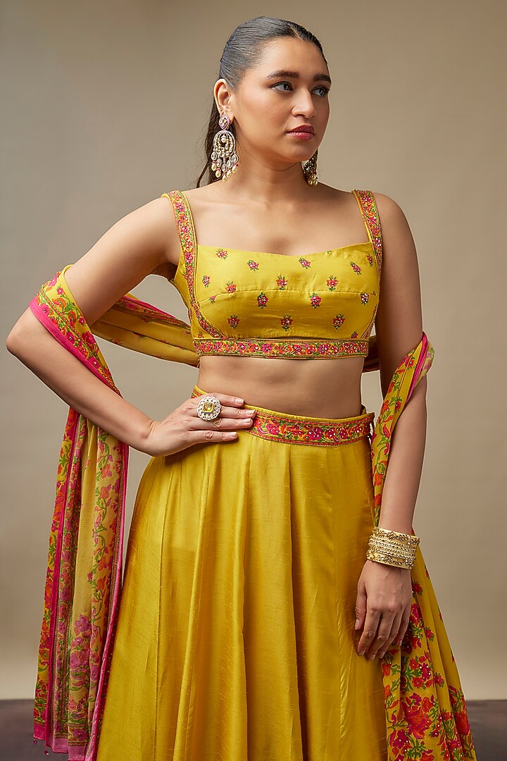 Mustard Yellow Raw Silk Printed & Embroidered Wedding Lehenga Set by Vidhi By A La Mode at Pernia's Pop Up Shop