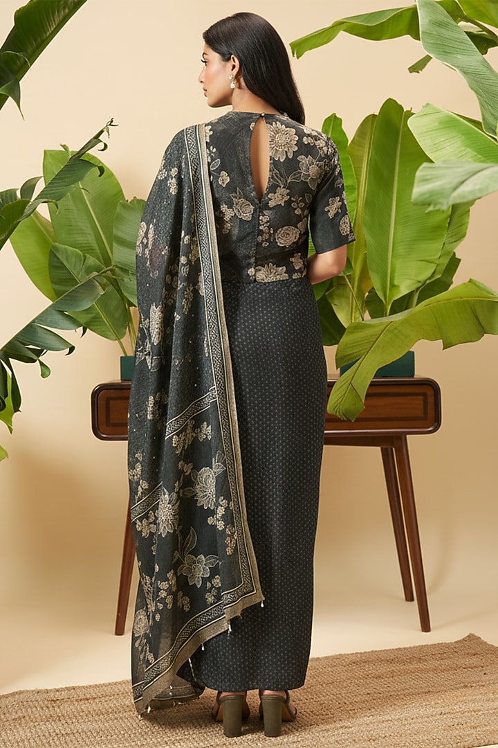 Ebony Black Bemberg Crepe Front-Pleated Skirt Set by Vidhi By A La Mode at Pernia's Pop Up Shop